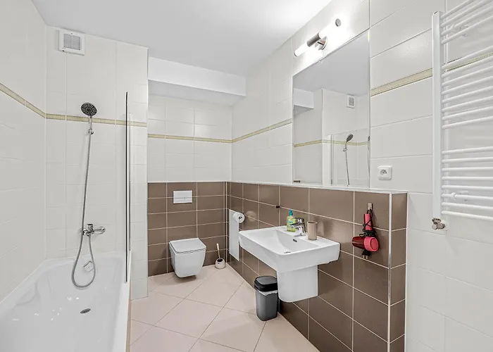 Daire New Cozy Apartment, Free Parking! Prag