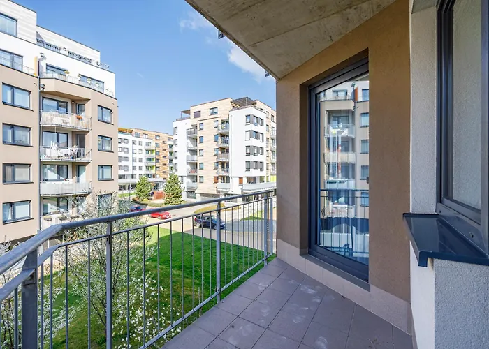 New Cozy Apartment, Free Parking! * Prag