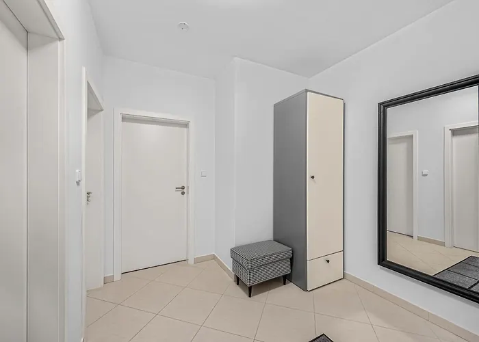 New Cozy Apartment, Free Parking! Apartamento