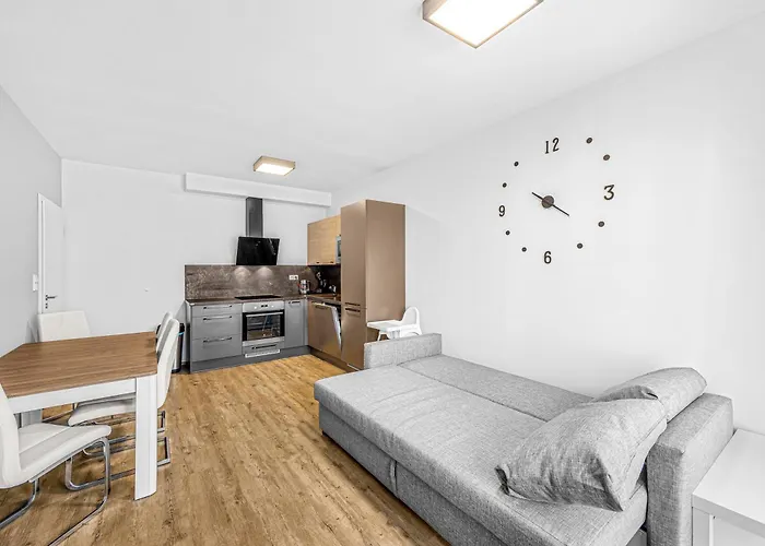 New Cozy Apartment, Free Parking! Apartamento Praga